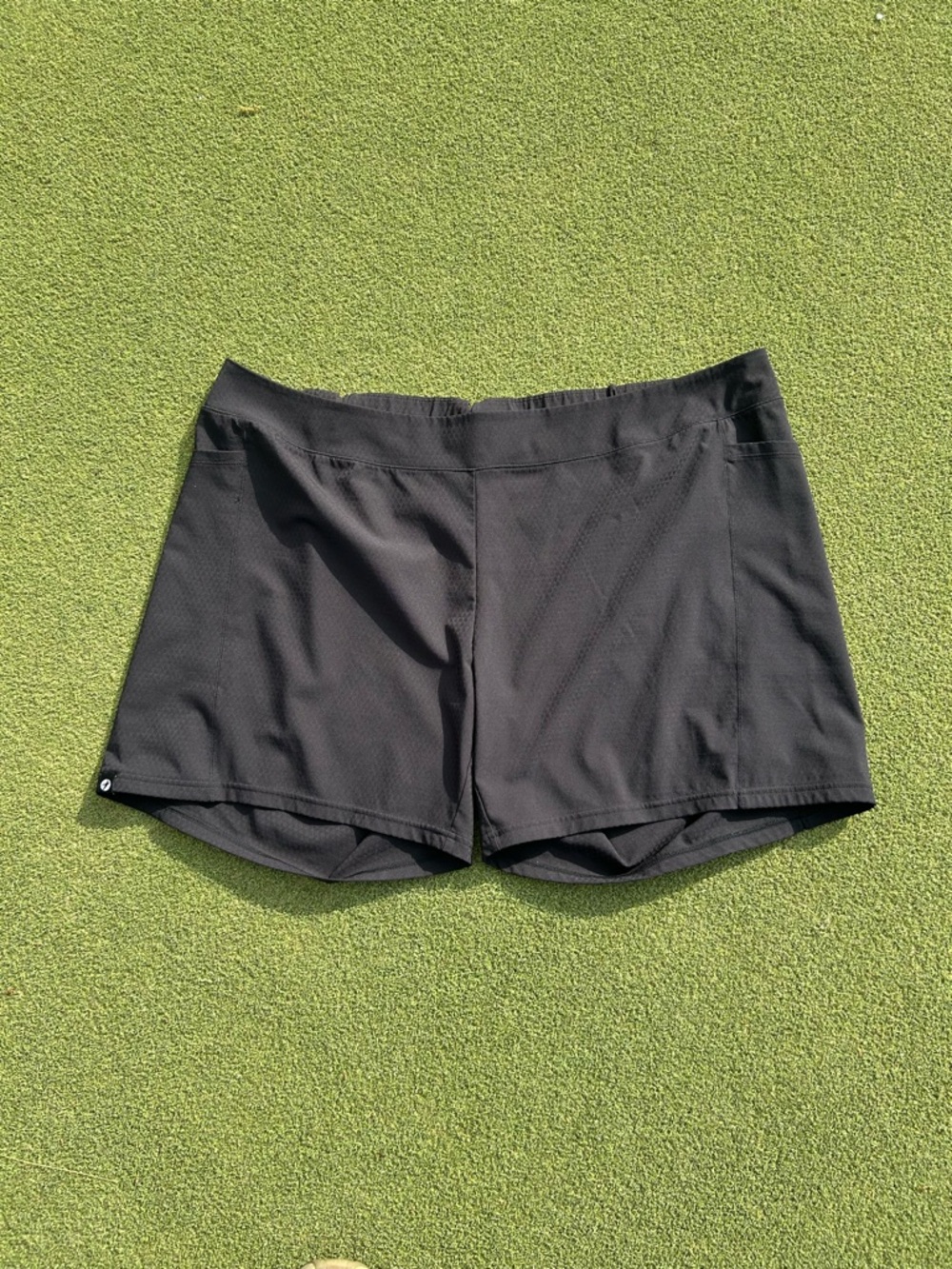 NWOT Oiselle long track shorts, size 16/18